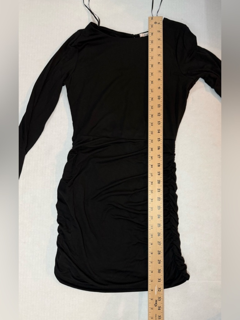 Francesca's Mi Ami Long Sleeve Ruched Crew Neck Bodycon Dress Black Size M - Picture 9 of 11